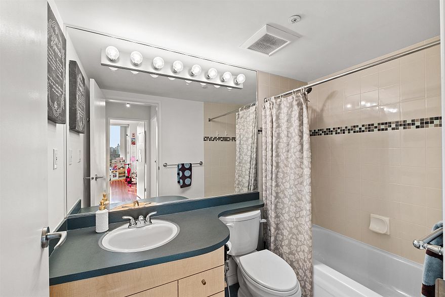 1507 1008 Cambie Street