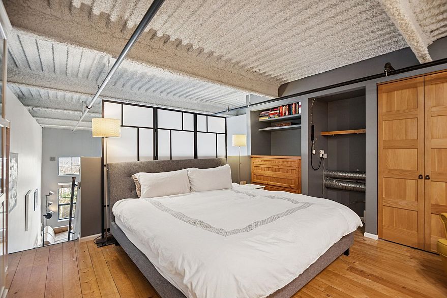 211 336 E 1st Avenue