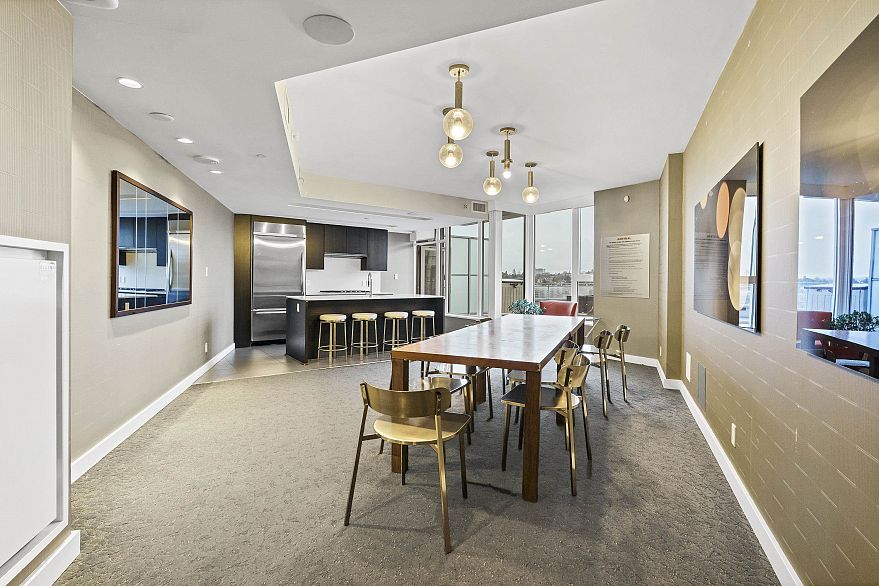 311 1618 Quebec Street