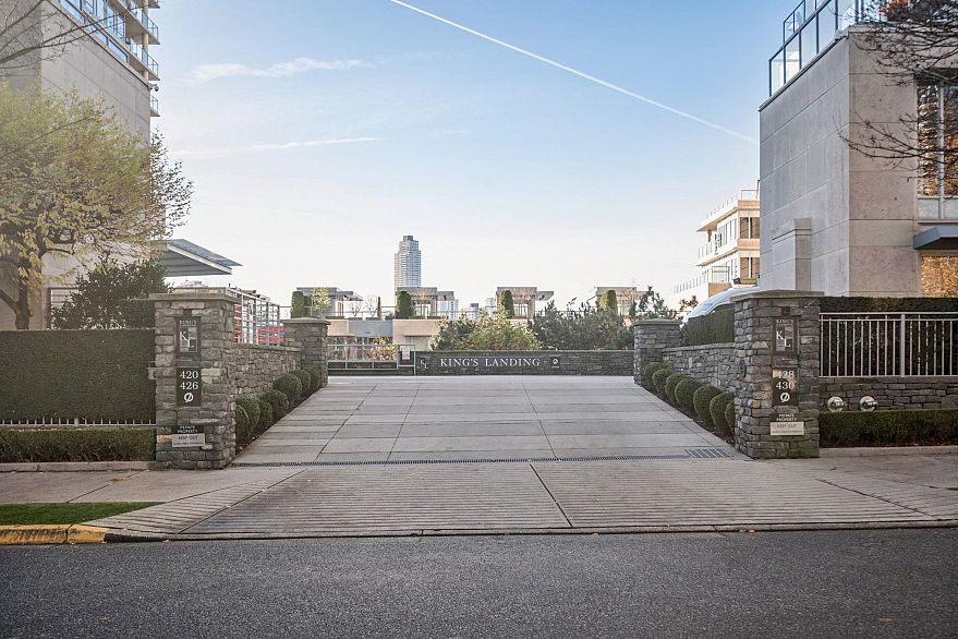 1903 1515 Homer Mews