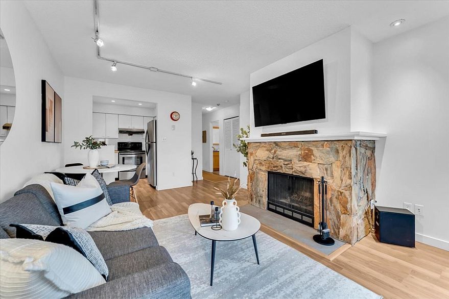 407 1476 W 10th Avenue