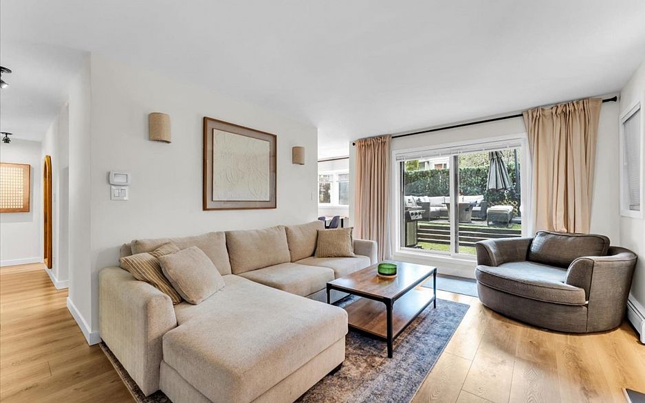 102 1935 W 1st Avenue