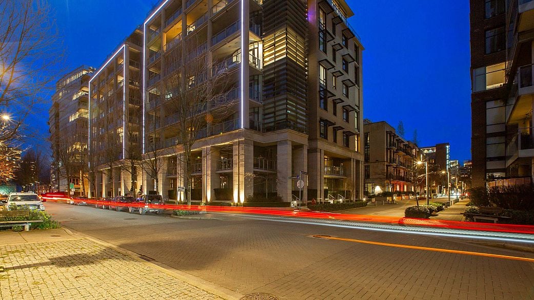 501 1616 Columbia Street