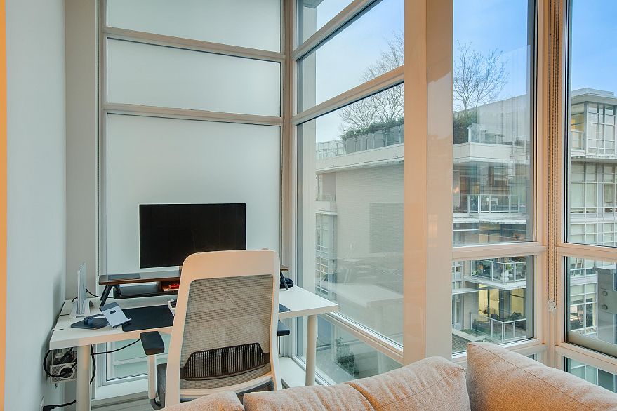 501 1616 Columbia Street