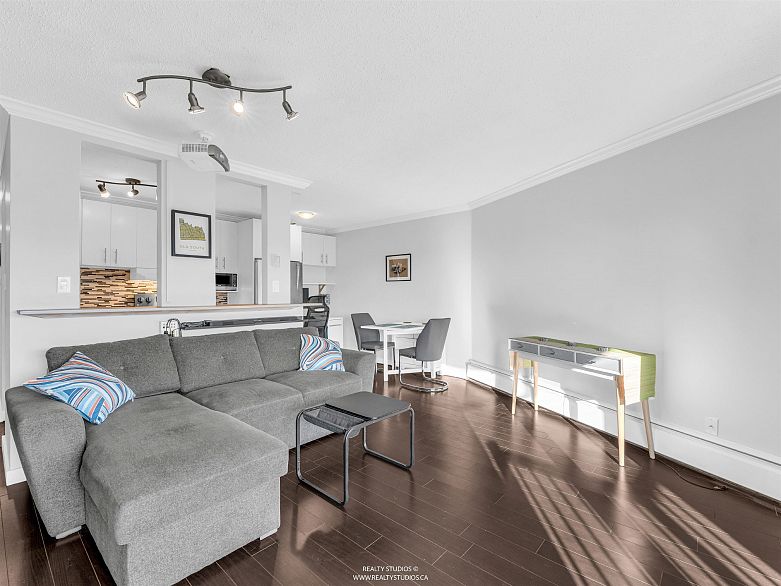 306 2222 Cambridge Street