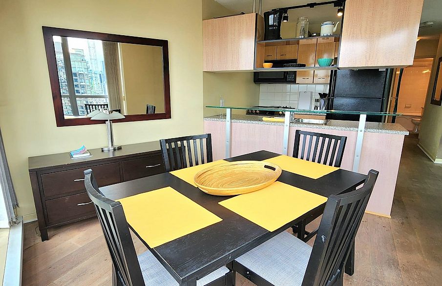 501 PACIFIC STREET, Vancouver BC V6Z 2X6