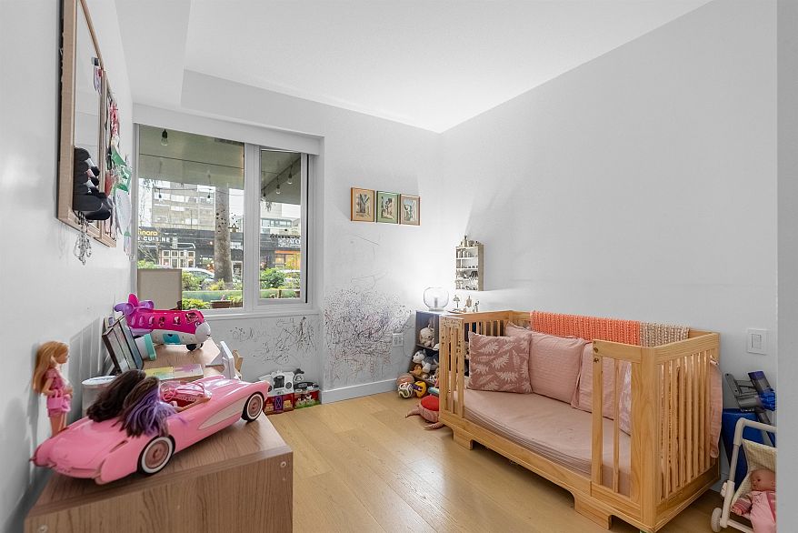 203 1365 Davie Street