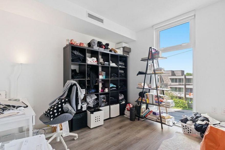 205 8188 Fraser Street