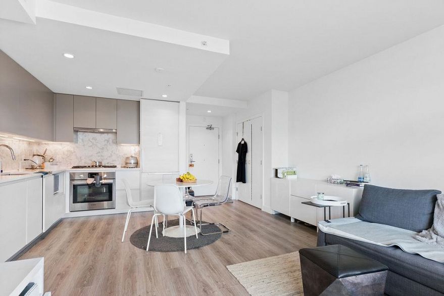 205 8188 Fraser Street