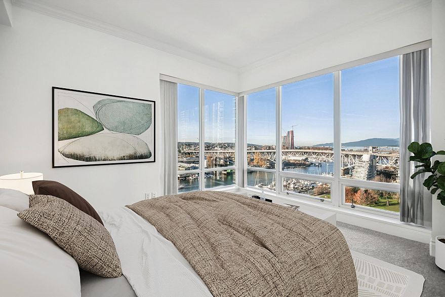 1903 1515 Homer Mews