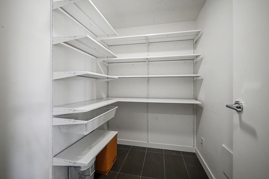 305 1775 Quebec Street