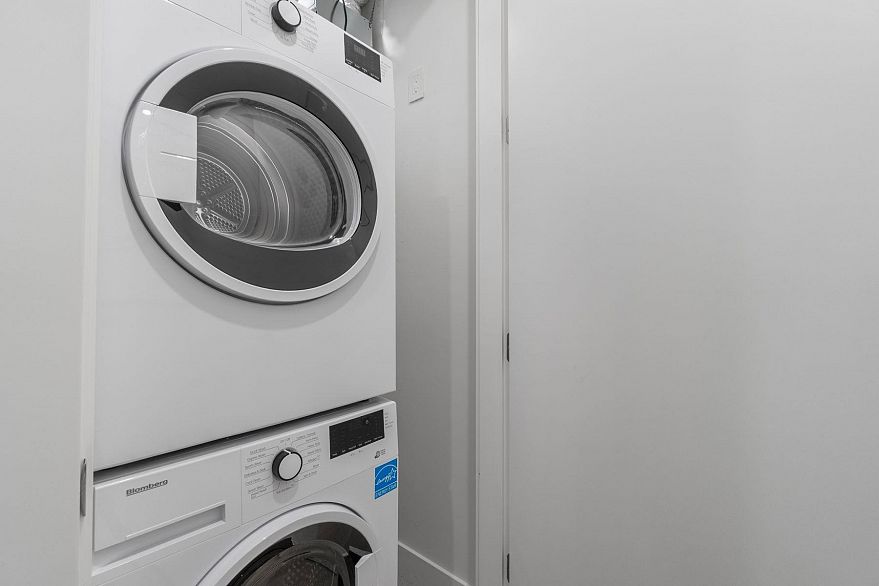 1 4693 Chester Street