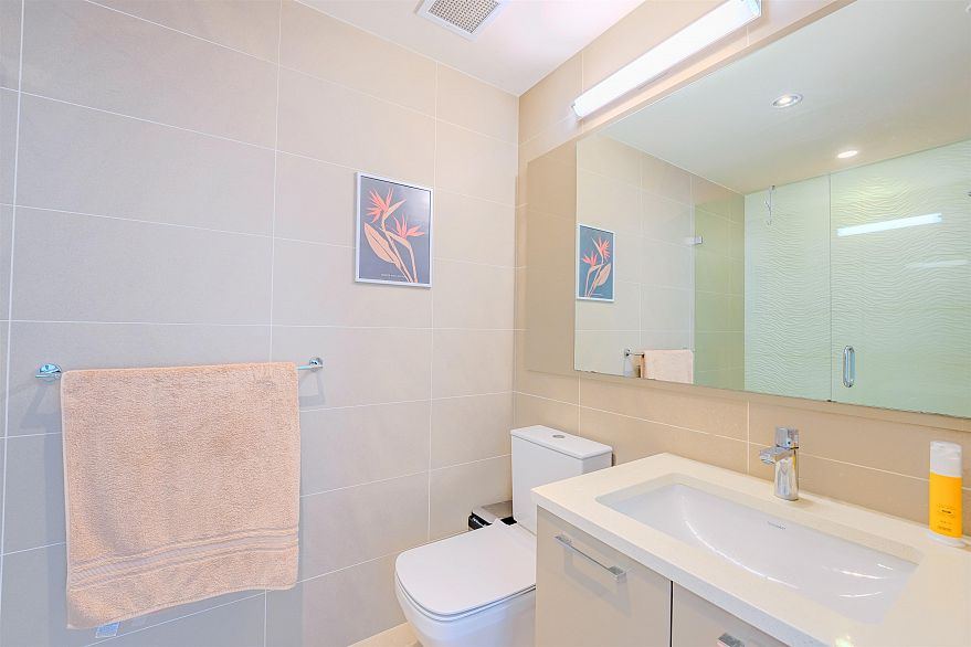 208 4408 Cambie Street