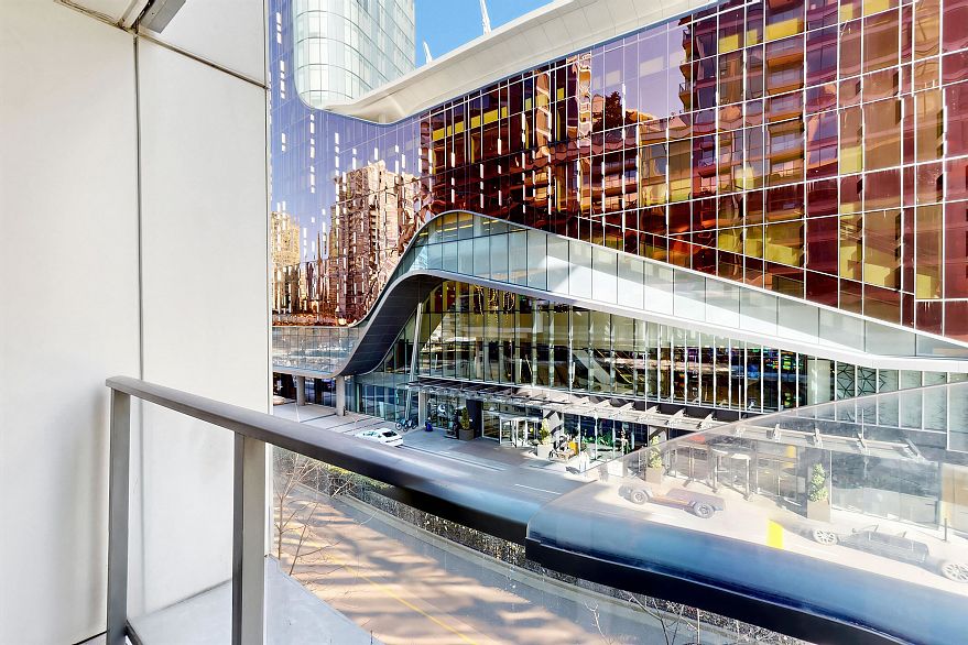 351 38 Smithe Street