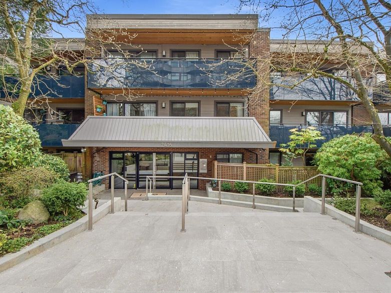 314 2416 W 3rd Avenue