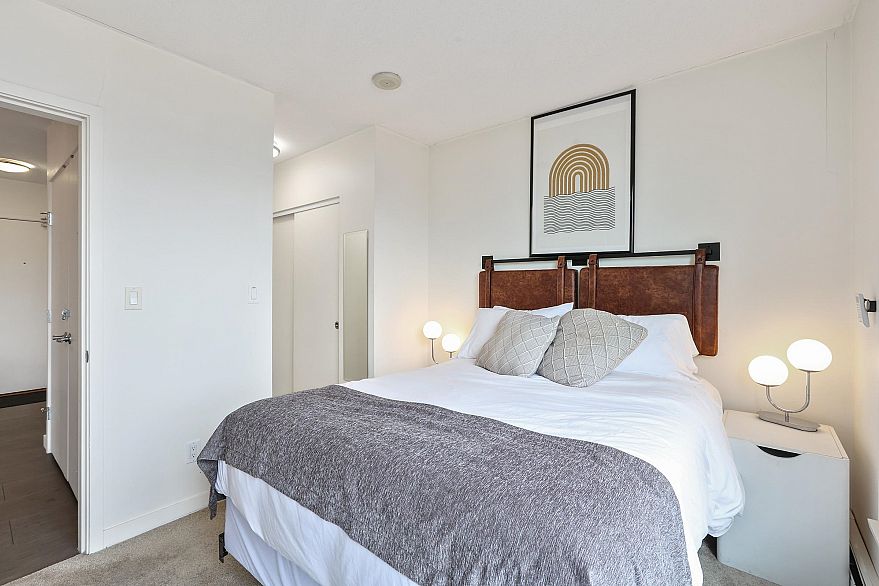 1110 66 W Cordova Street