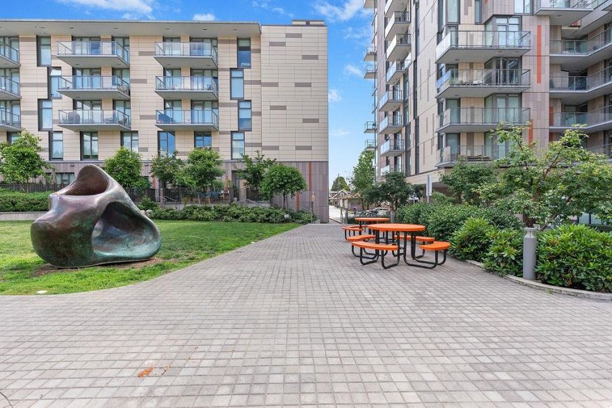 205 8188 Fraser Street