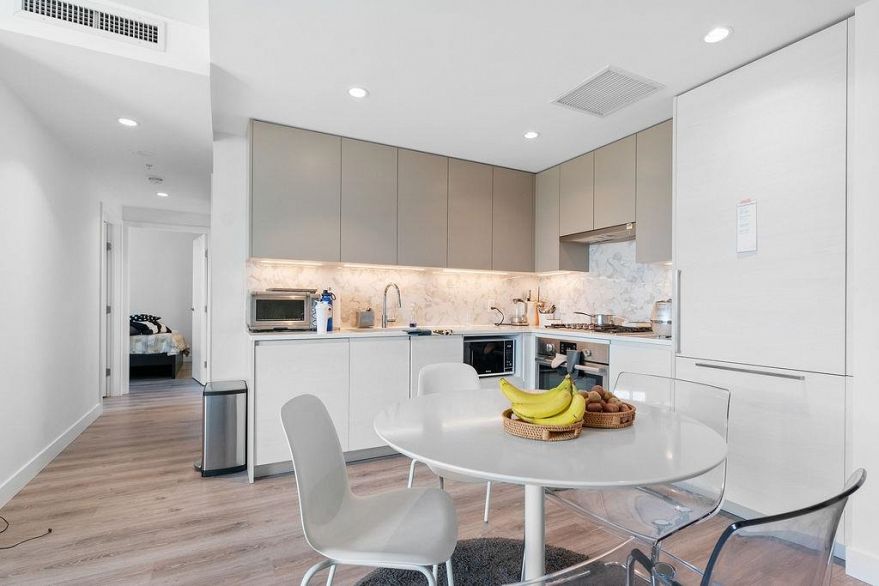 205 8188 Fraser Street