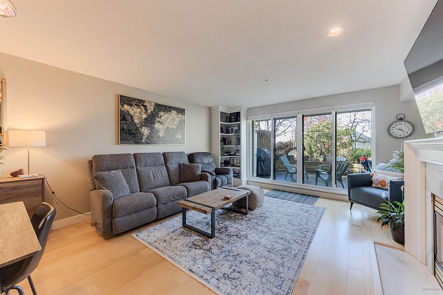 6 2150 SE Marine Drive