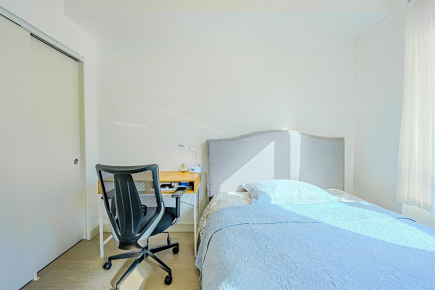 208 4408 Cambie Street