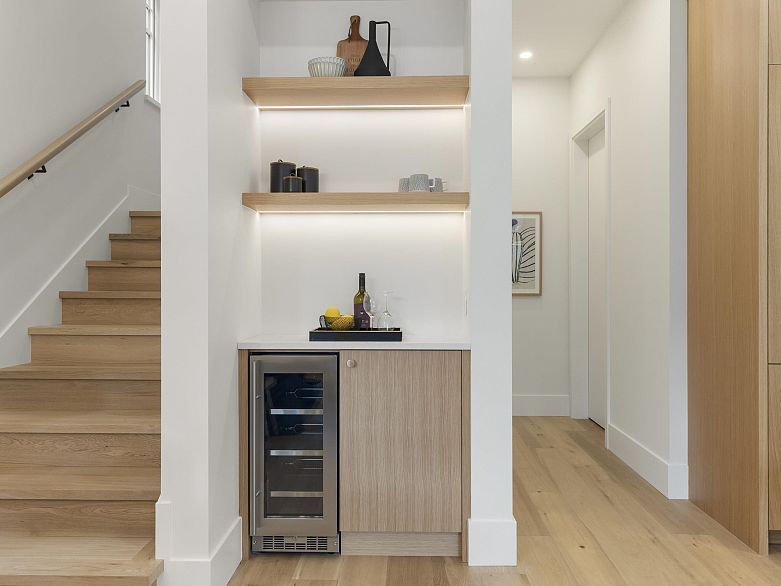 1 3919 W 18th Avenue