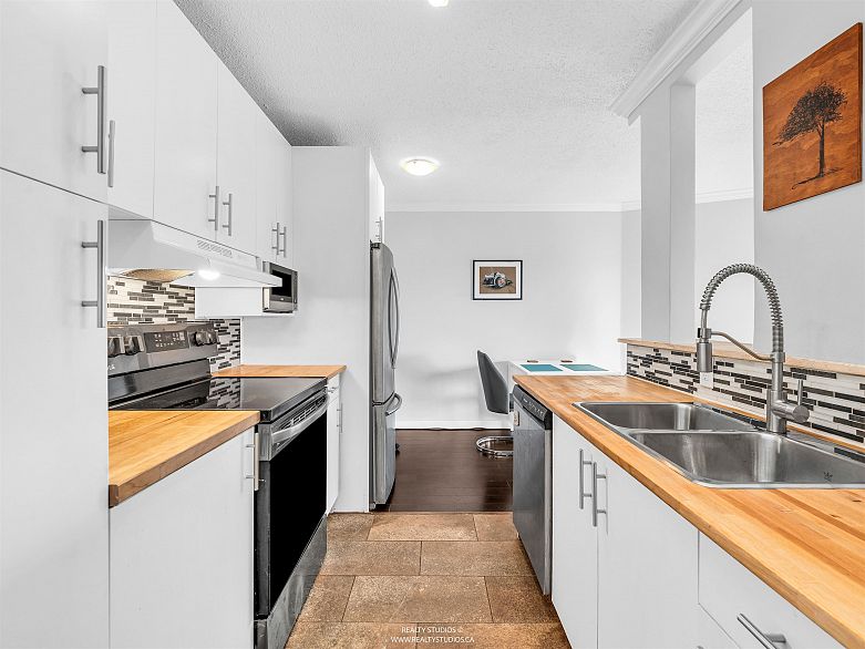 306 2222 Cambridge Street