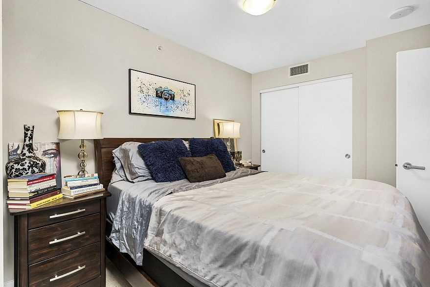 311 1618 Quebec Street