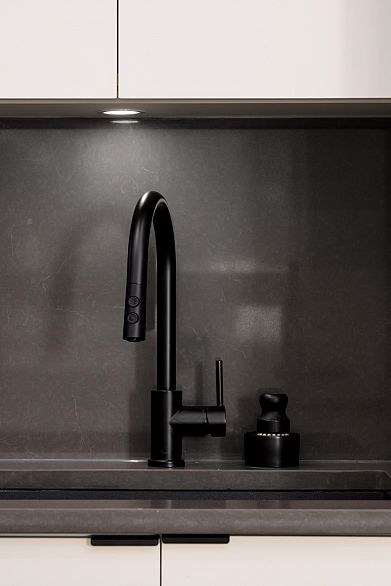 202 2268 E Broadway Street