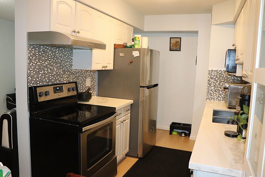 39 3421 E 49th Avenue