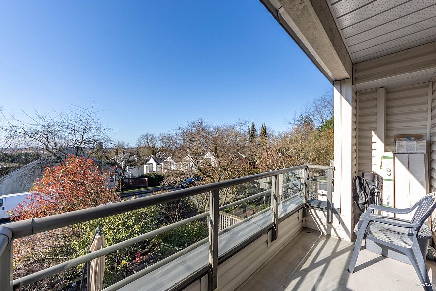 6 2150 SE Marine Drive