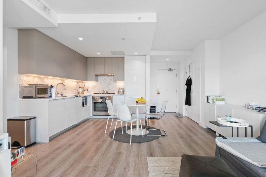 205 8188 Fraser Street