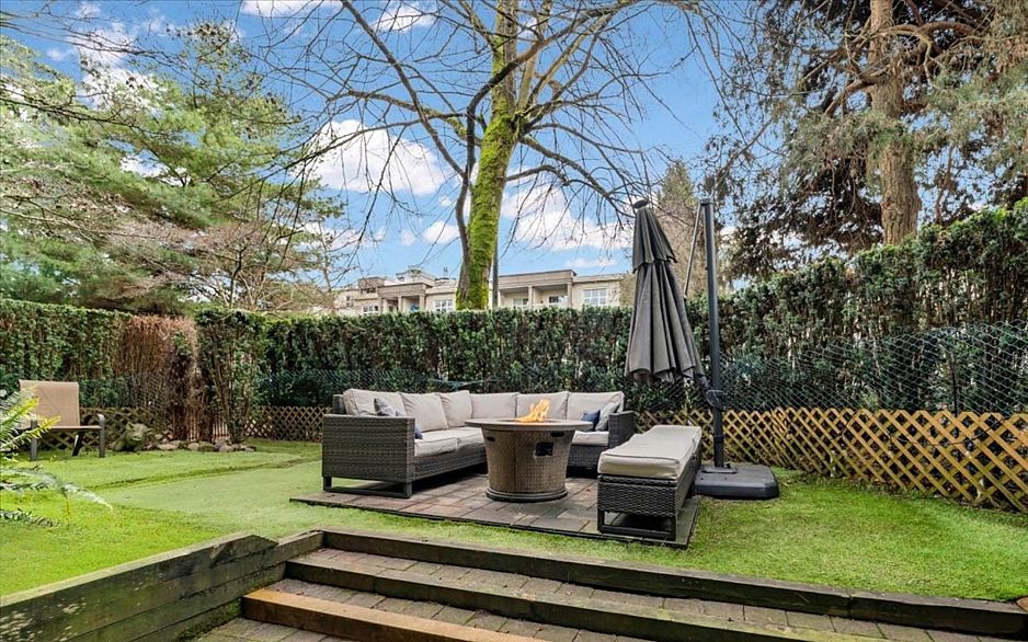 102 1935 W 1st Avenue