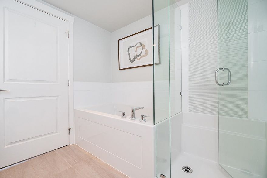 502 3281 E Kent Avenue North Avenue