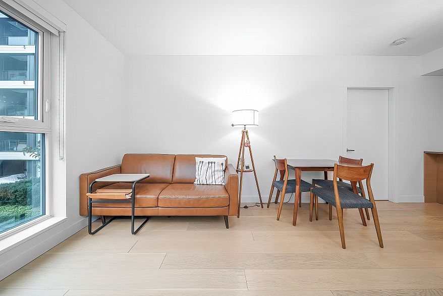 311 7228 Adera Street