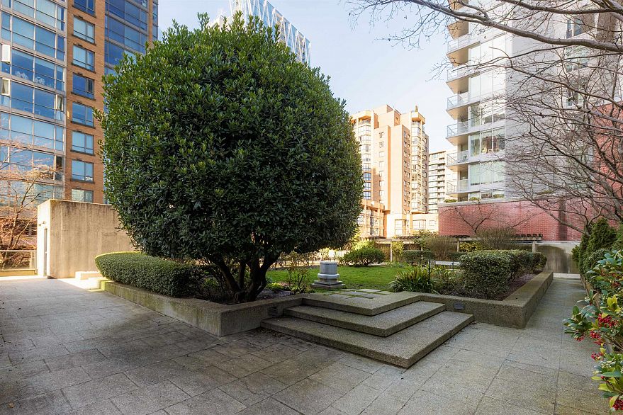 203 1155 Homer Street