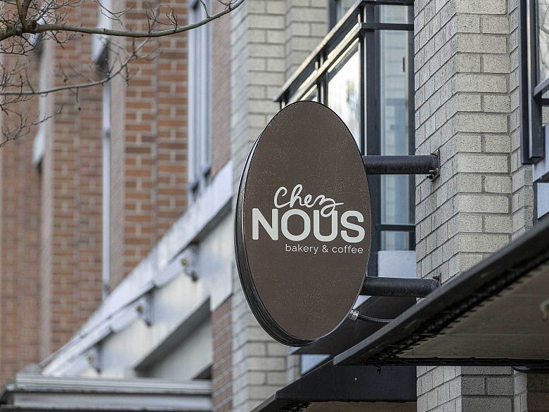 302 1323 Homer Street