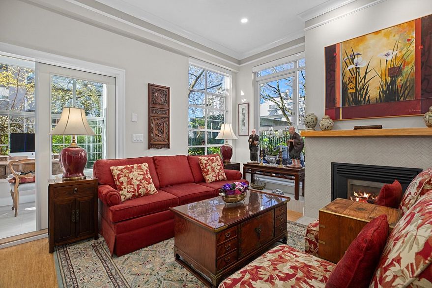 106 1928 Nelson Street