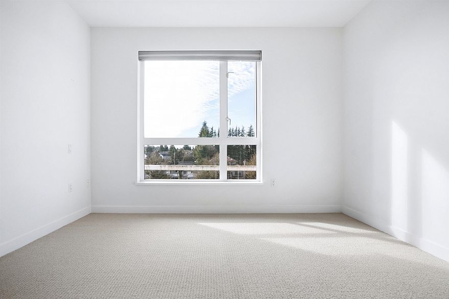 608 6677 Cambie Street