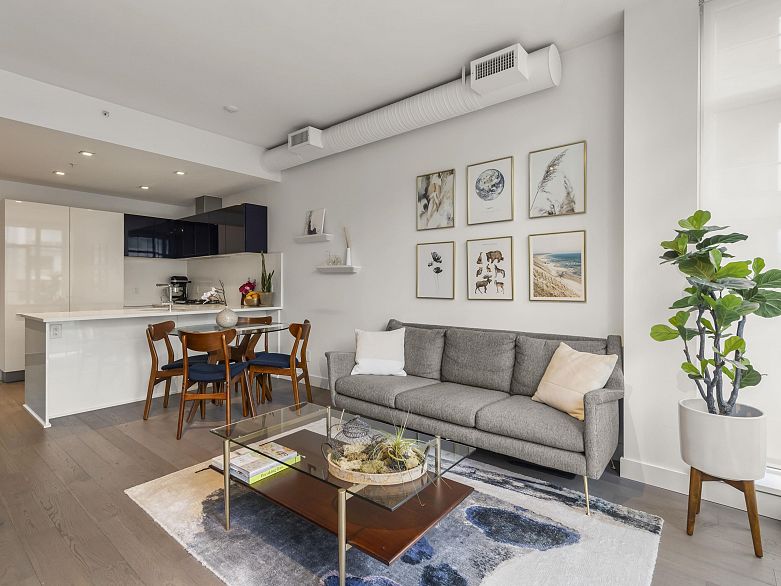 510 108 E 1st Avenue