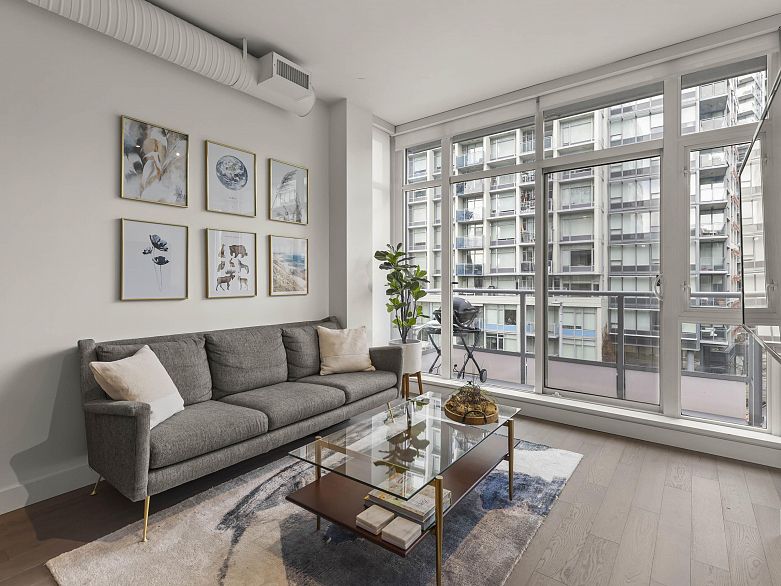 510 108 E 1st Avenue