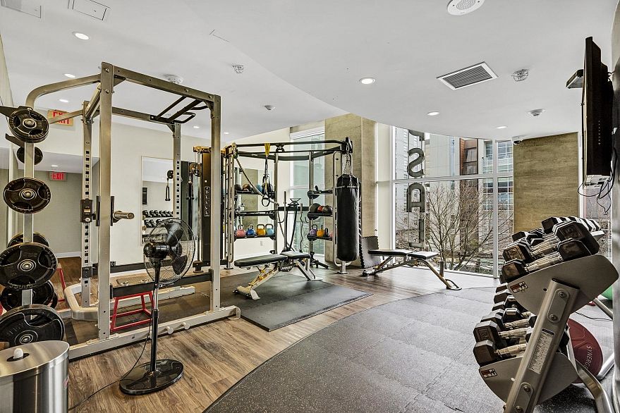 1604 1775 Quebec Street