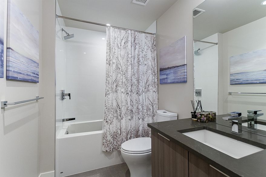 513 3588 Sawmill Crescent