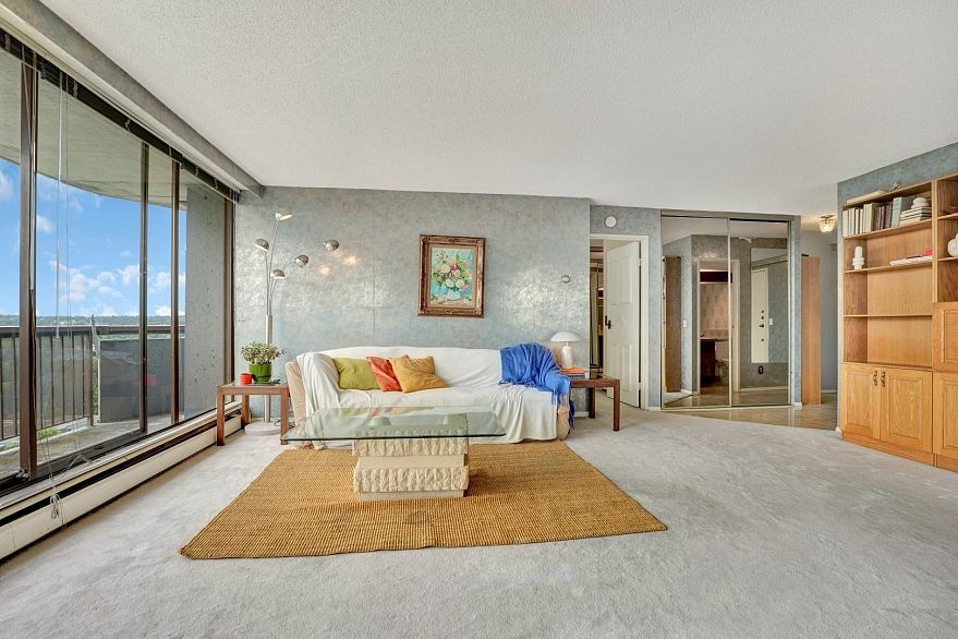 1104 2445 W 3rd Avenue