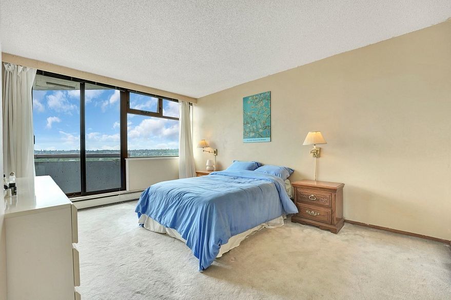 1104 2445 W 3rd Avenue