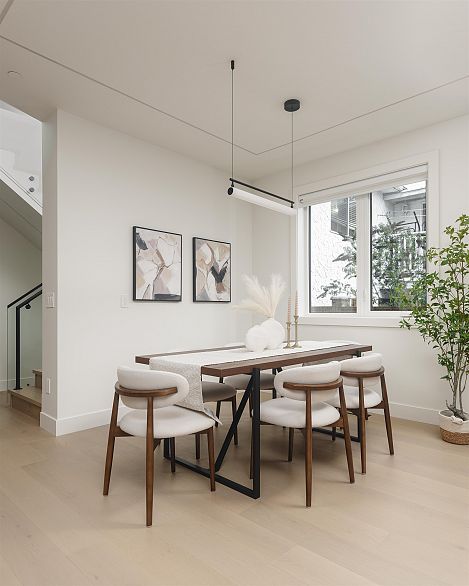 2 3232 W 38th Avenue