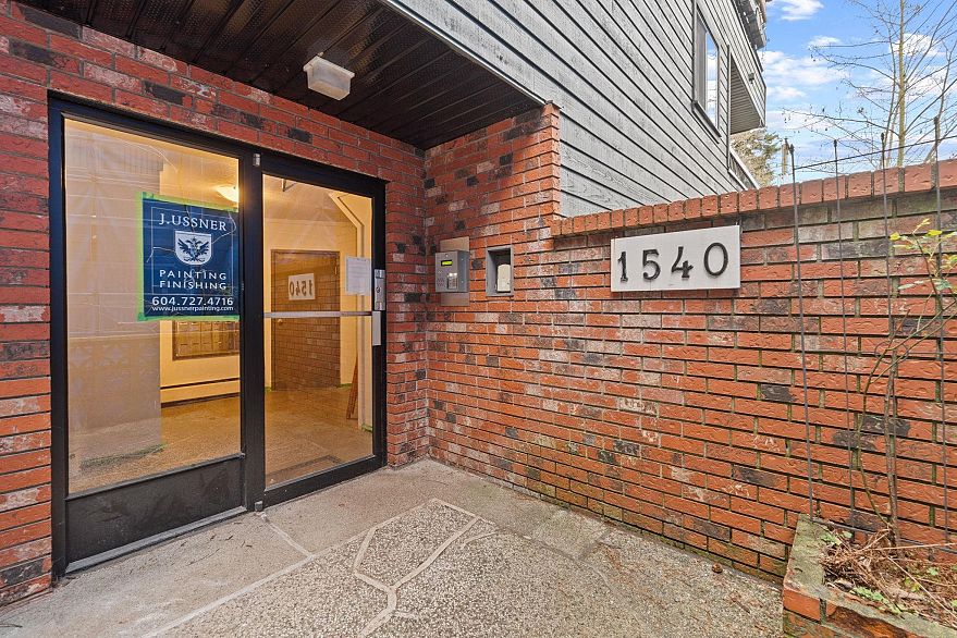 104 1540 E 4th Avenue