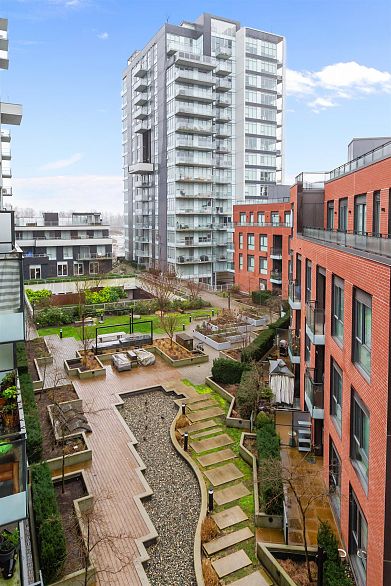 513 3588 Sawmill Crescent