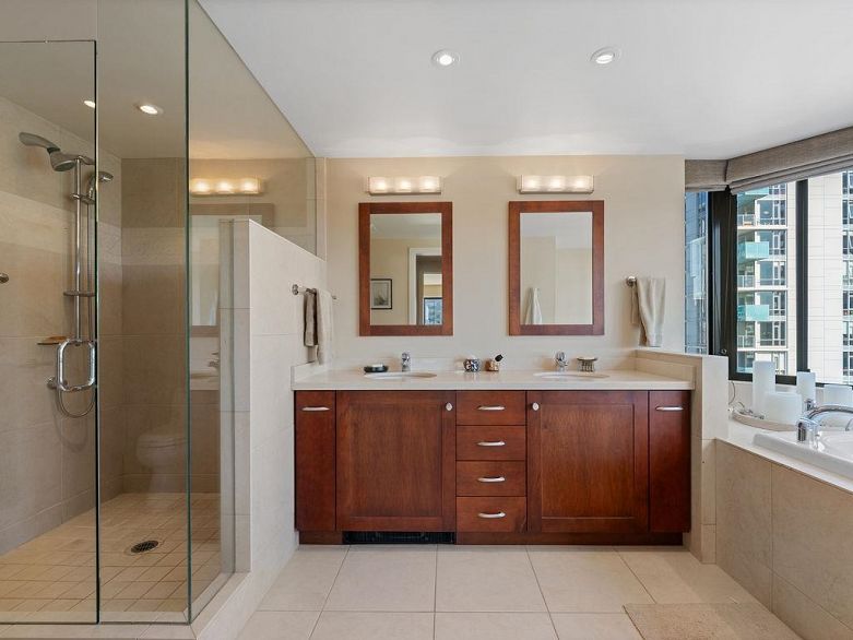 1203 1236 Bidwell Street