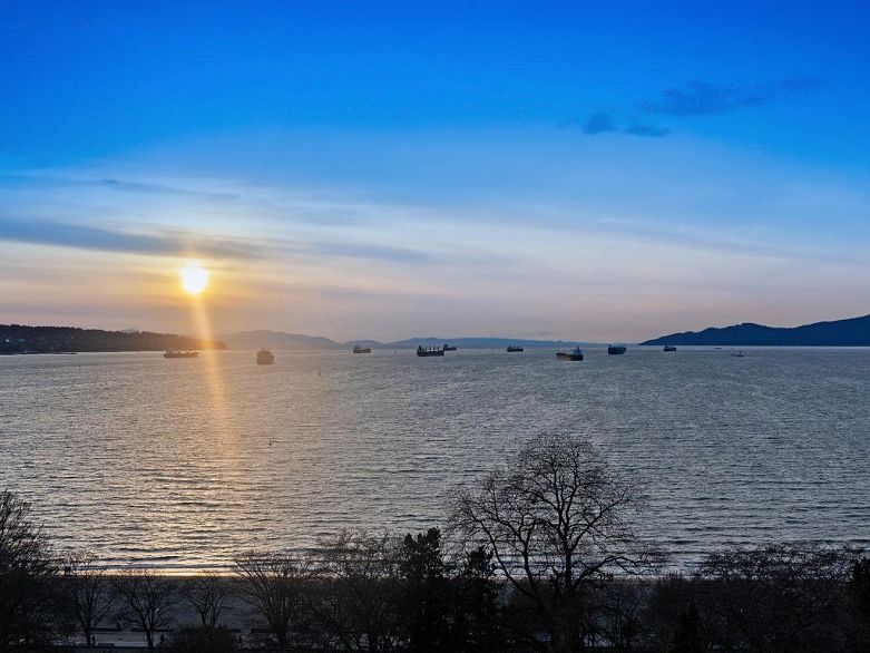 1203 1236 Bidwell Street