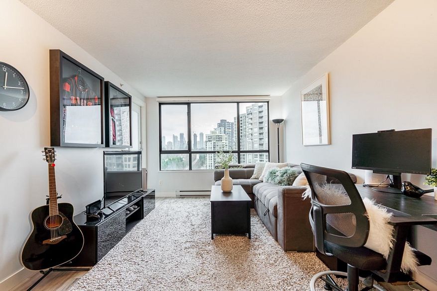 1710 5288 Melbourne Street